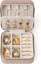 VLANDO Macaron‑Ear Stud Plate Macaron Regular – Small Portable Travel Jewelry Box Organizer